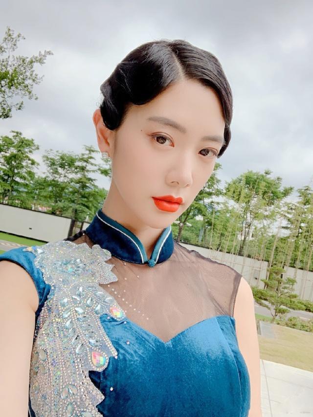 优酷直艾米 黑色电影